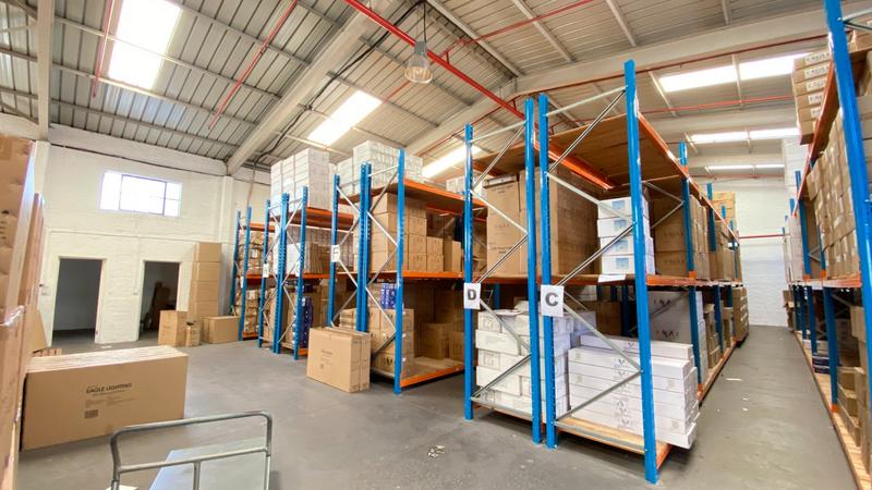 To Let commercial Property for Rent in Maitland Western Cape